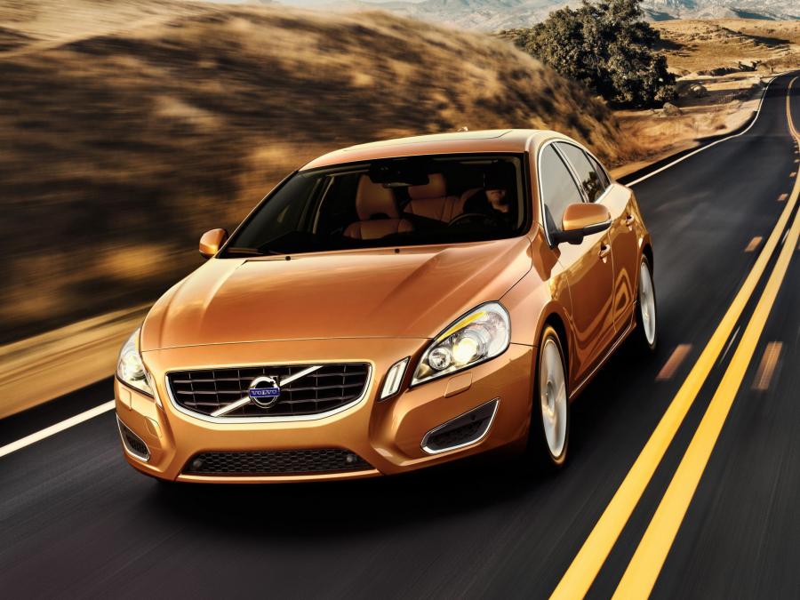  Volvo S60 2010 года  (фото 81 из 226)